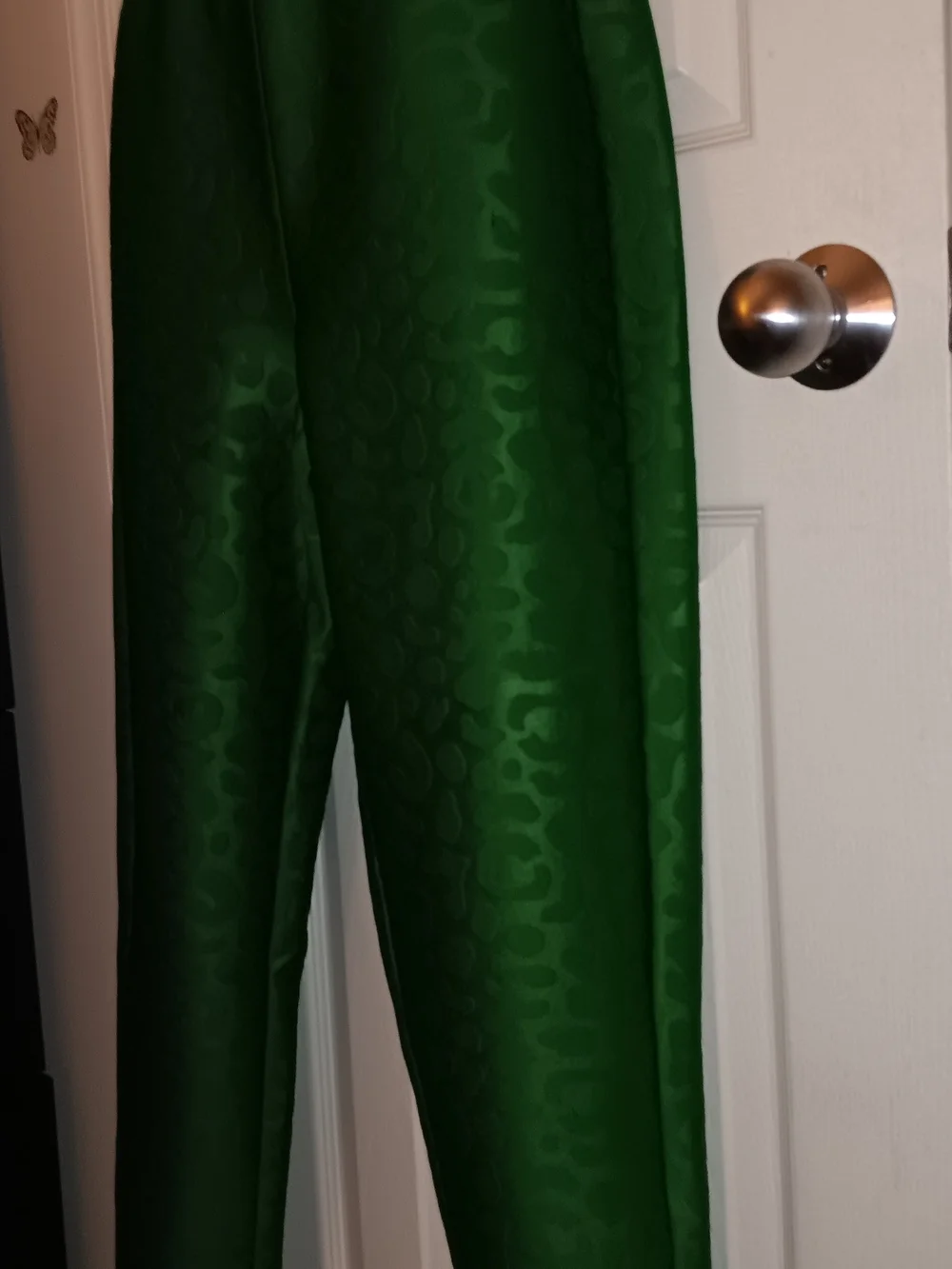 Emily McCarthy Green Leopard Jogger Pants Women's Size S NWT